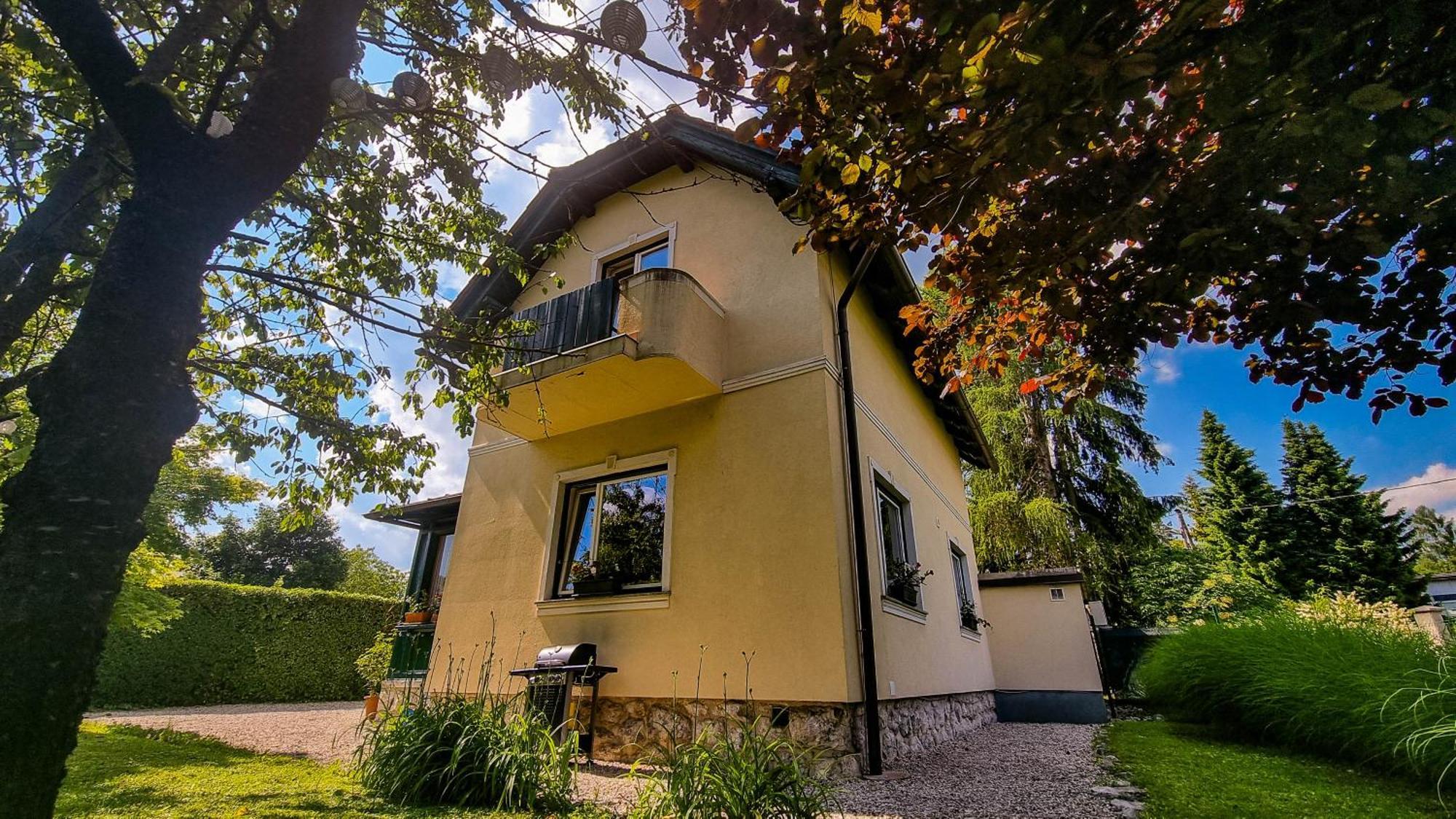 Moja Vila ブレッド エクステリア 写真